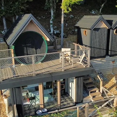 Glamping In A Wine Barrel - With A View Of Apartma Ljubljana