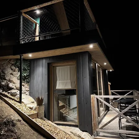 Apartma Glamping In A Wine Barrel - With A View Of Ljubljana